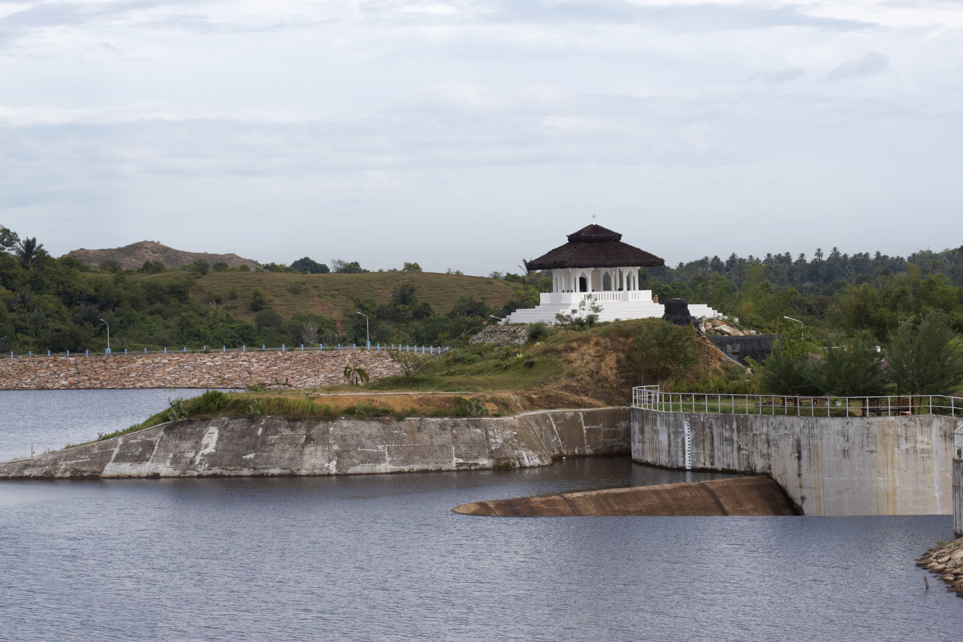 Keuliling Dam